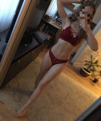 У меня есть фото, чтобы ты мог оценить мою внешность 👀💋 Также я могу гарантировать, что тебе понравятся мои возможности и опыт в интимных утехах. У меня много отзывов от довольных клиентов, которые подтверждают мою профессиональность и нежность. Если хочешь окунуться в мир наслаждения и страсти, то обязательно свяжись со мной! Я сделаю все, чтобы ты остался доволен нашей встречей 🥰💫 Натулечка